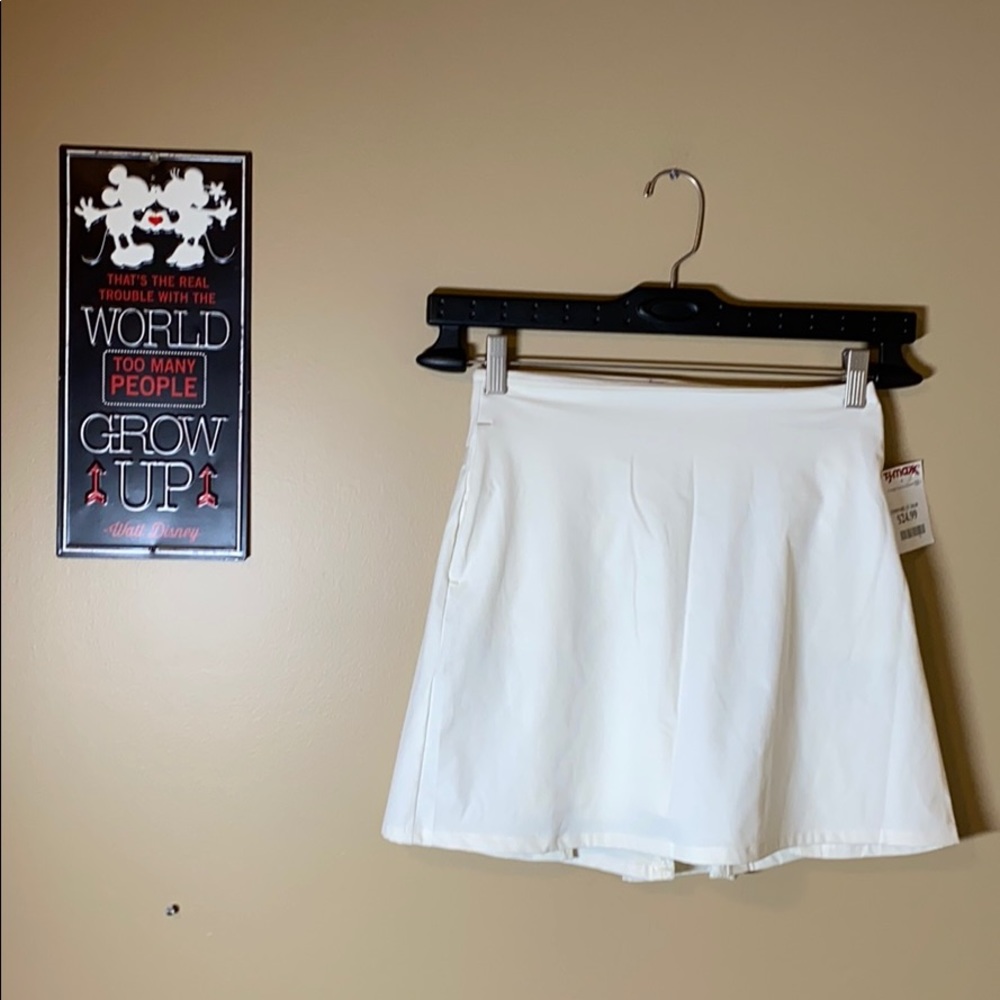 💖NWT white nike flex sports skort💖